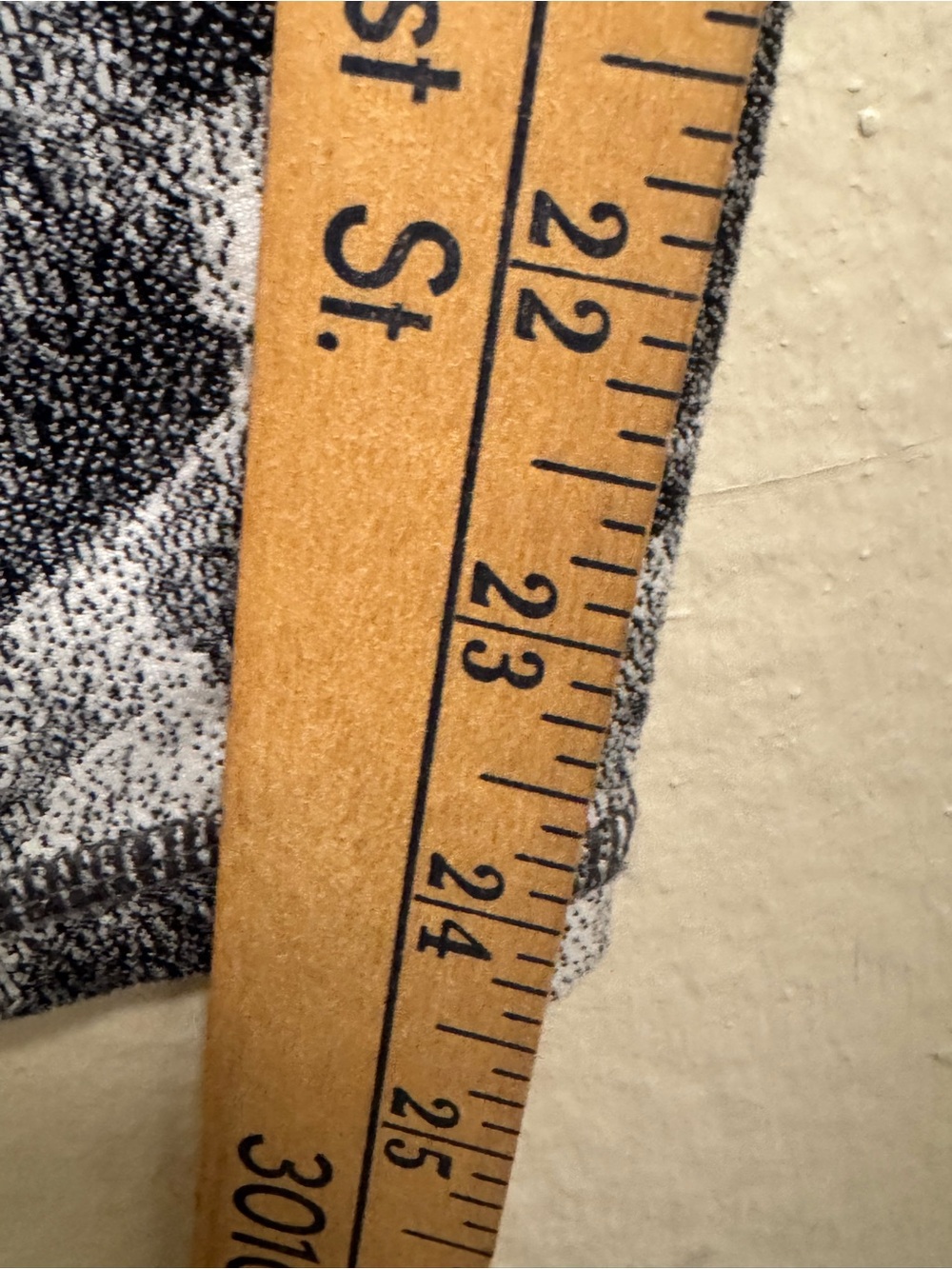 Athleta Elation  textured tight legging - Picture 5 of 5